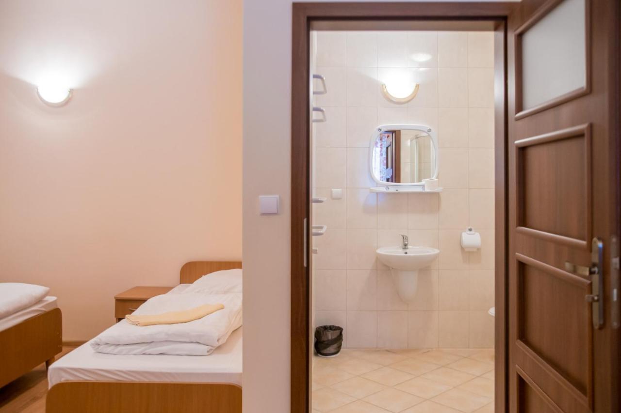 Podkowa Villa Police Bagian luar foto