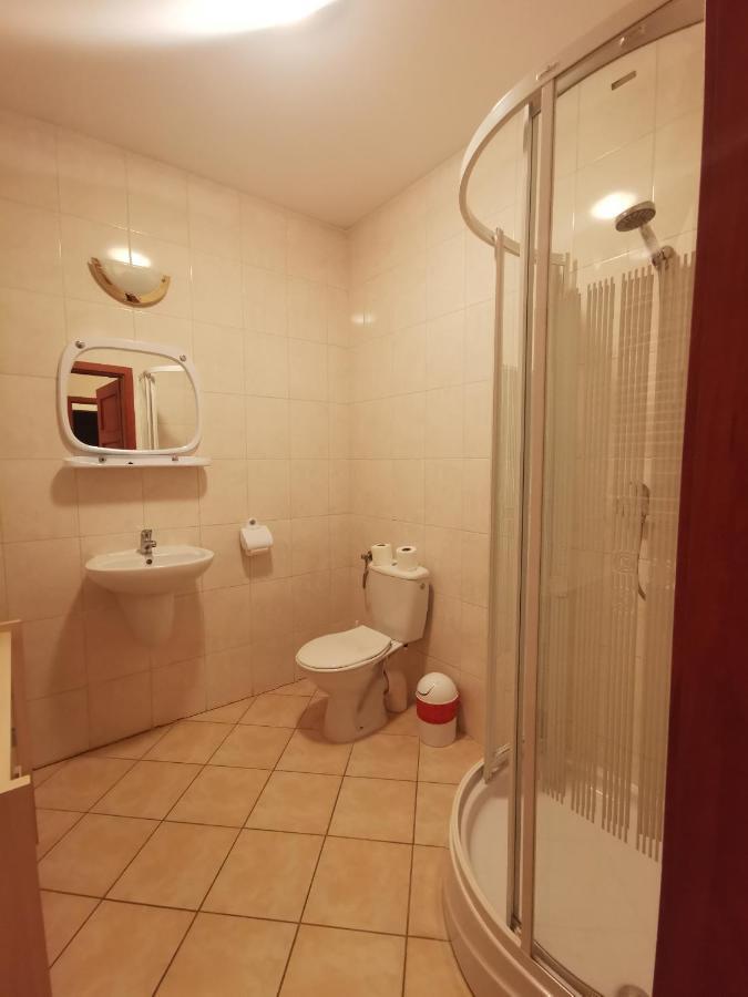 Podkowa Villa Police Bagian luar foto